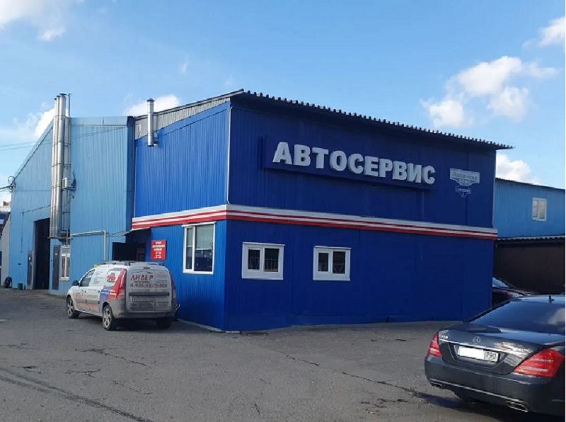 Входная группа автосервиса PodolskAvto в Подольске